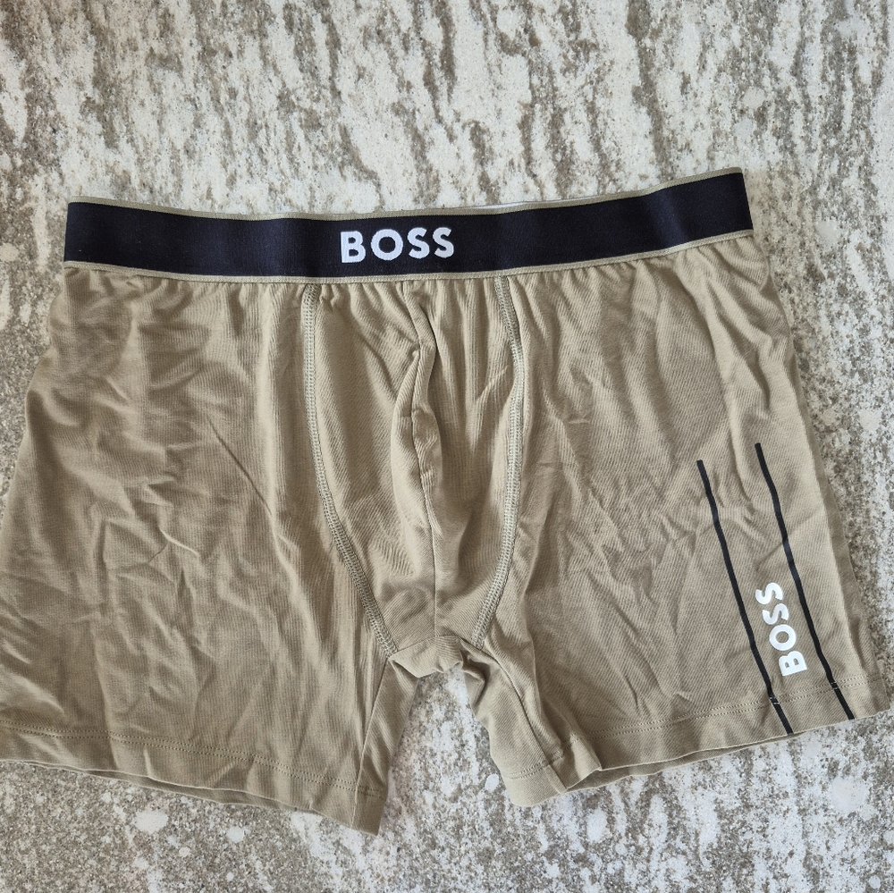 Hugo Boss Men's Boss Organic Cotton Boxer Brief Underwear Size Medium NEW